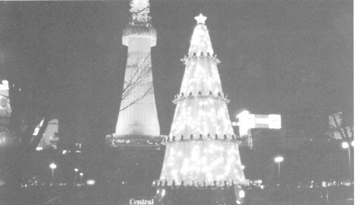 クリスマスを彩るイルミネーション
